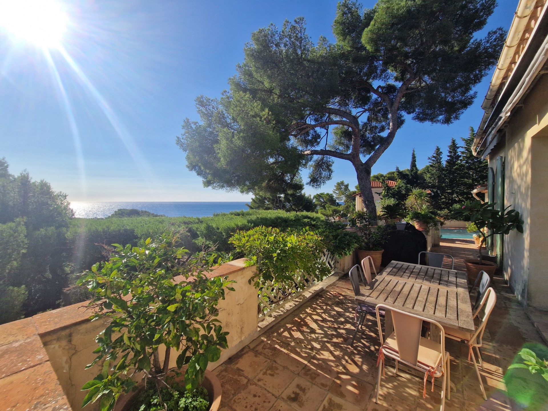 maison 9 pièces en vente sur CASSIS (13260)