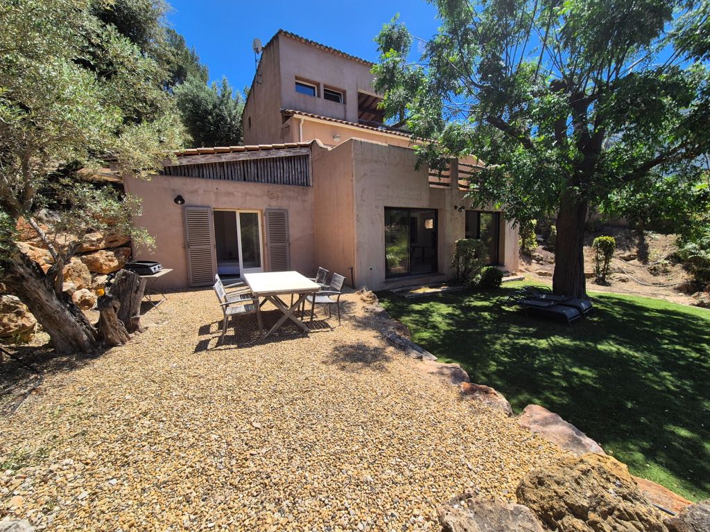 maison 5 pièces en vente sur BANDOL (83150)