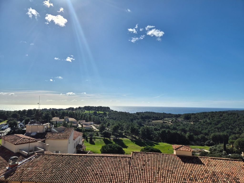 appartement 2 pièces en vente sur ST CYR SUR MER (83270)