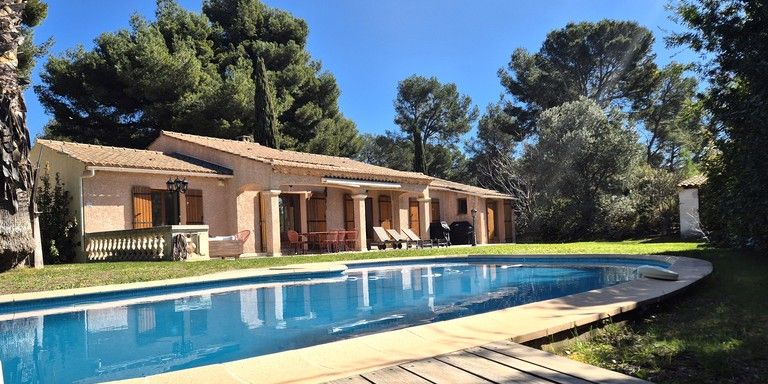 Agence immobilière de prestige et de luxe à Sanary sur Mer